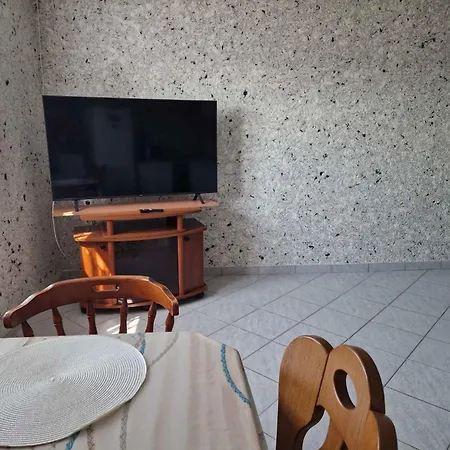 Apartment In - Balaton 19160 Balatonlelle